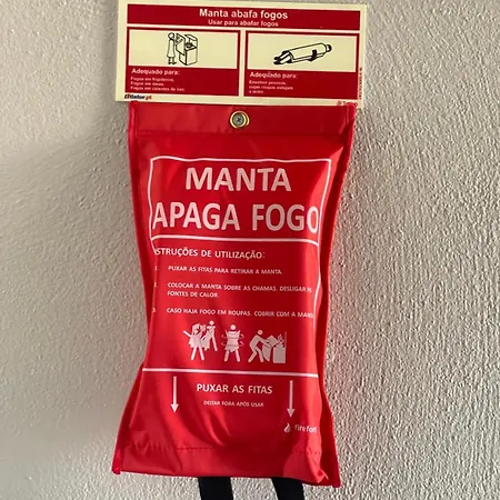 Apartamento Chiado - *